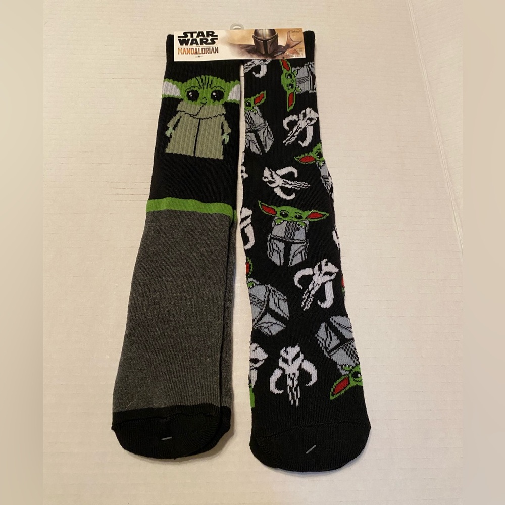 🐠 Star Wars Disney Mandalorian Socks. Size 4-12. Unisex. NWT.